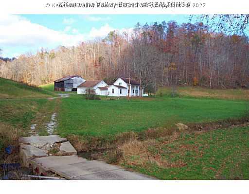 7218 Sycamore Road Hurricane, WV 25526 - Photo 3 of 16 Exterior Front.