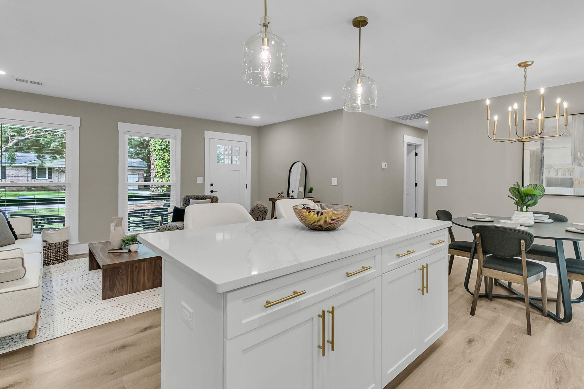 2411 Terrell Street Charleston, SC 29414 - Photo 12 of 33 Quartz Countertops!
