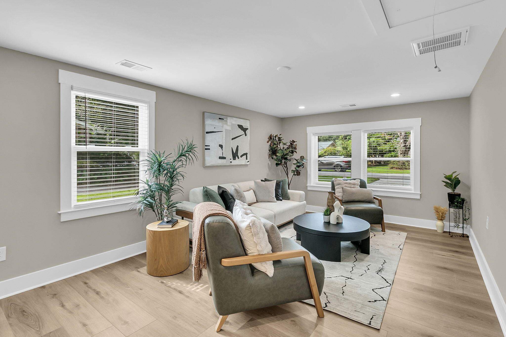 2411 Terrell Street Charleston, SC 29414 - Photo 24 of 33 SPACIOUS BONUS ROOM!