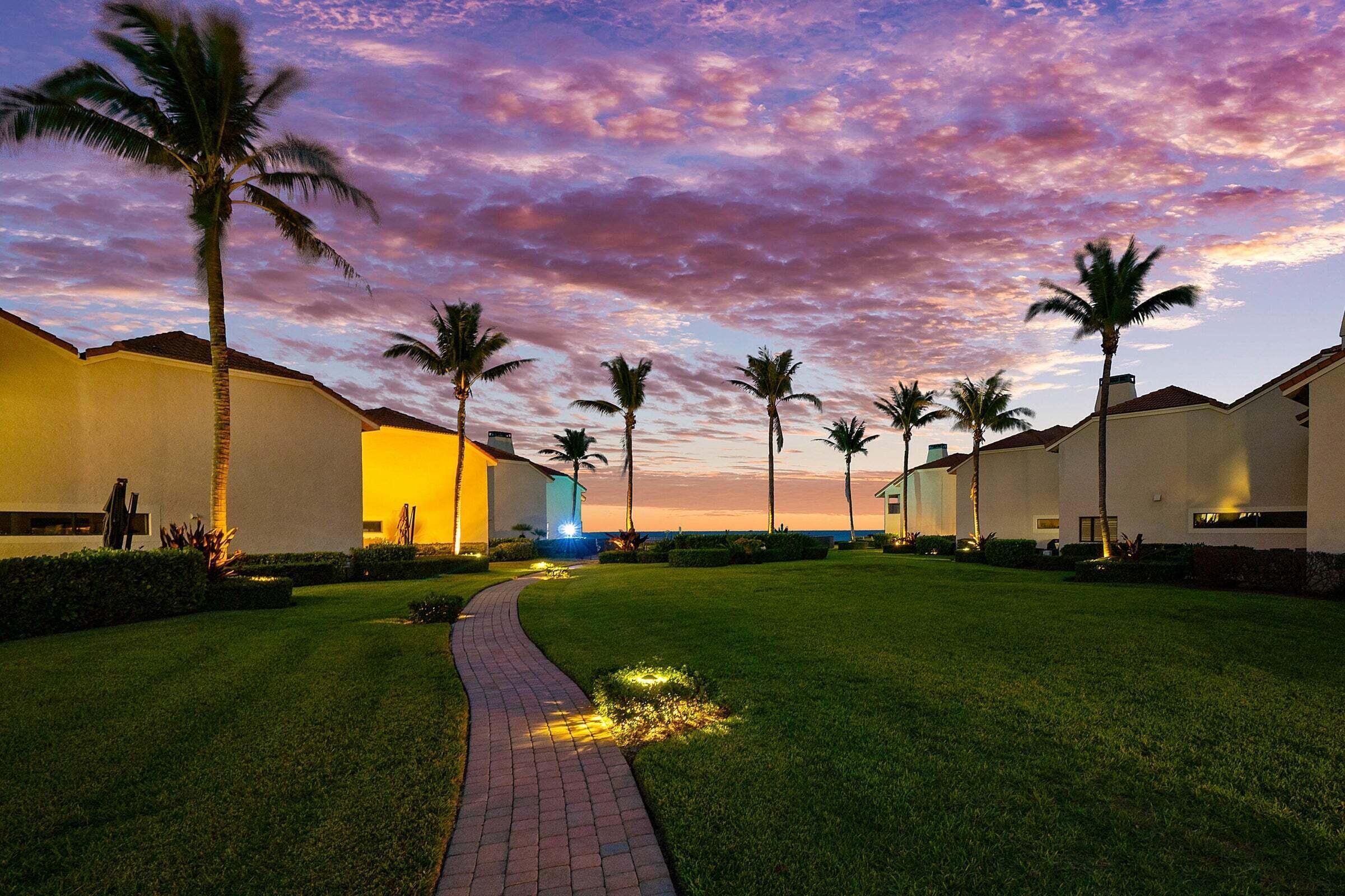 6711 North Ocean Boulevard, Unit 13 Ocean Ridge, FL 33435 - Photo 42 of 50 a view of a big yard