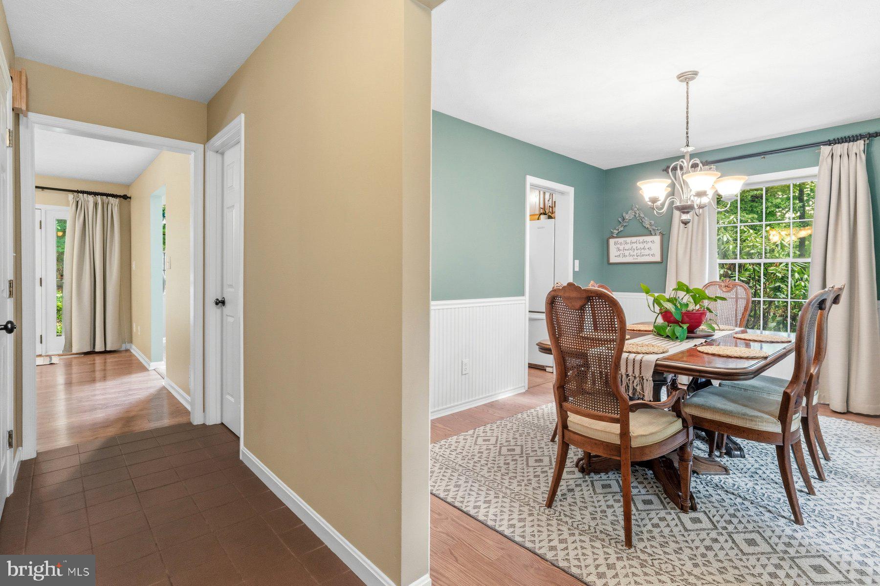 3788 Roop Road New Windsor, MD 21776 - Photo 8 of 33 Foyer