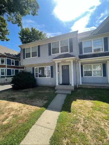 $2,700 | 2007 North Avenue, Bridgeport, CT 06604