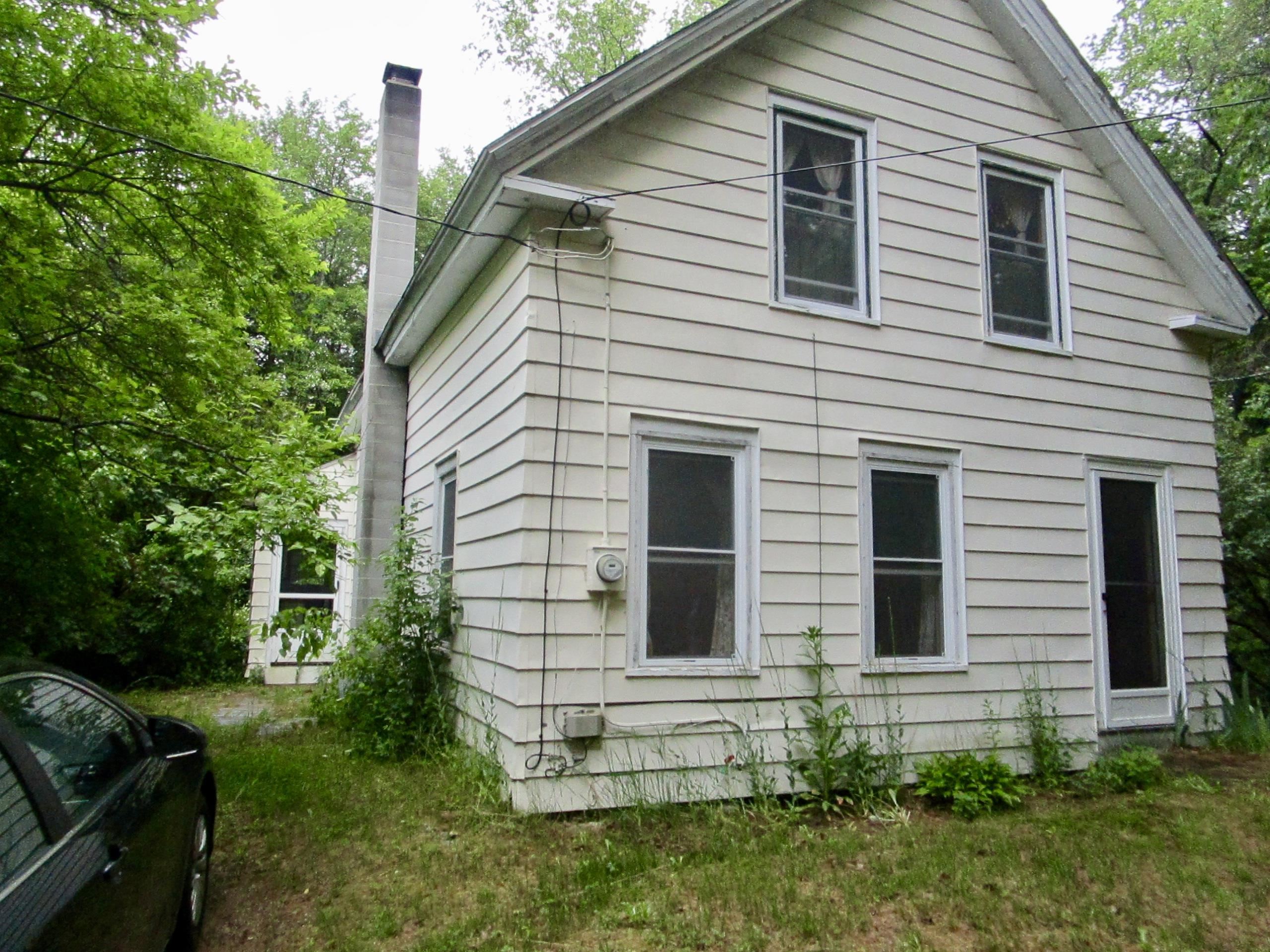 123 South Elmwood Road Hancock, NH 03449 - Photo 1 of 28 Gallery Image 1