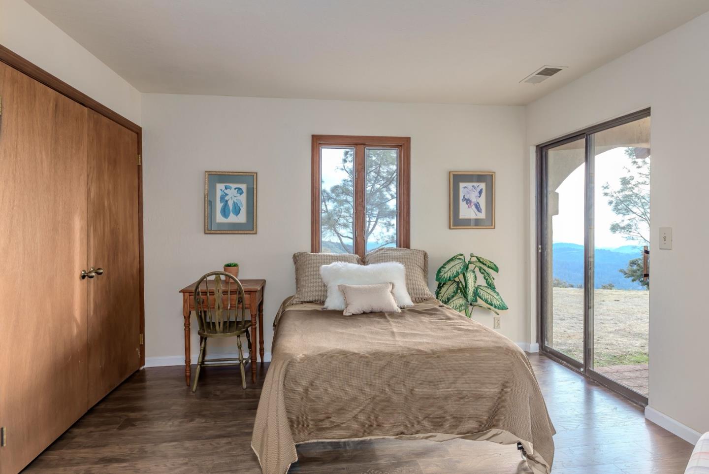 16420 Soda Springs Road Los Gatos, CA 95033 - Photo 20 of 64