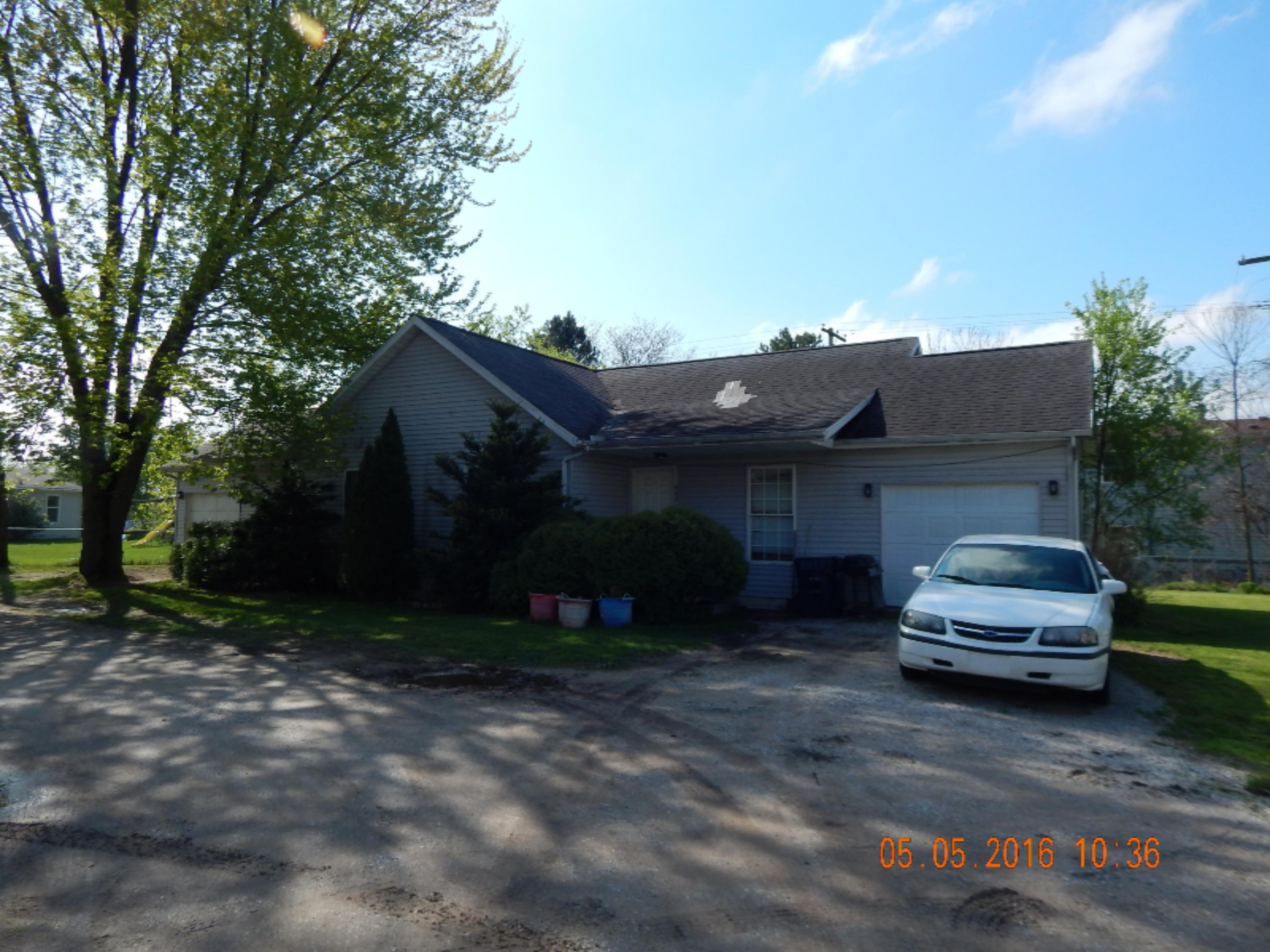 482 Florence Road, Unit 4 Constantine, MI 49042 - Photo 1 of 8 022