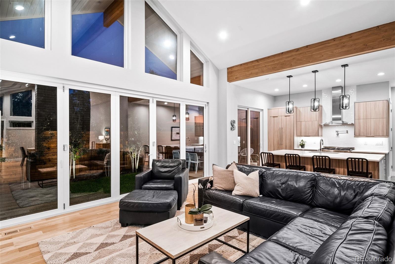 5409 East Bails Drive Denver, CO 80222 - Photo 11 of 40