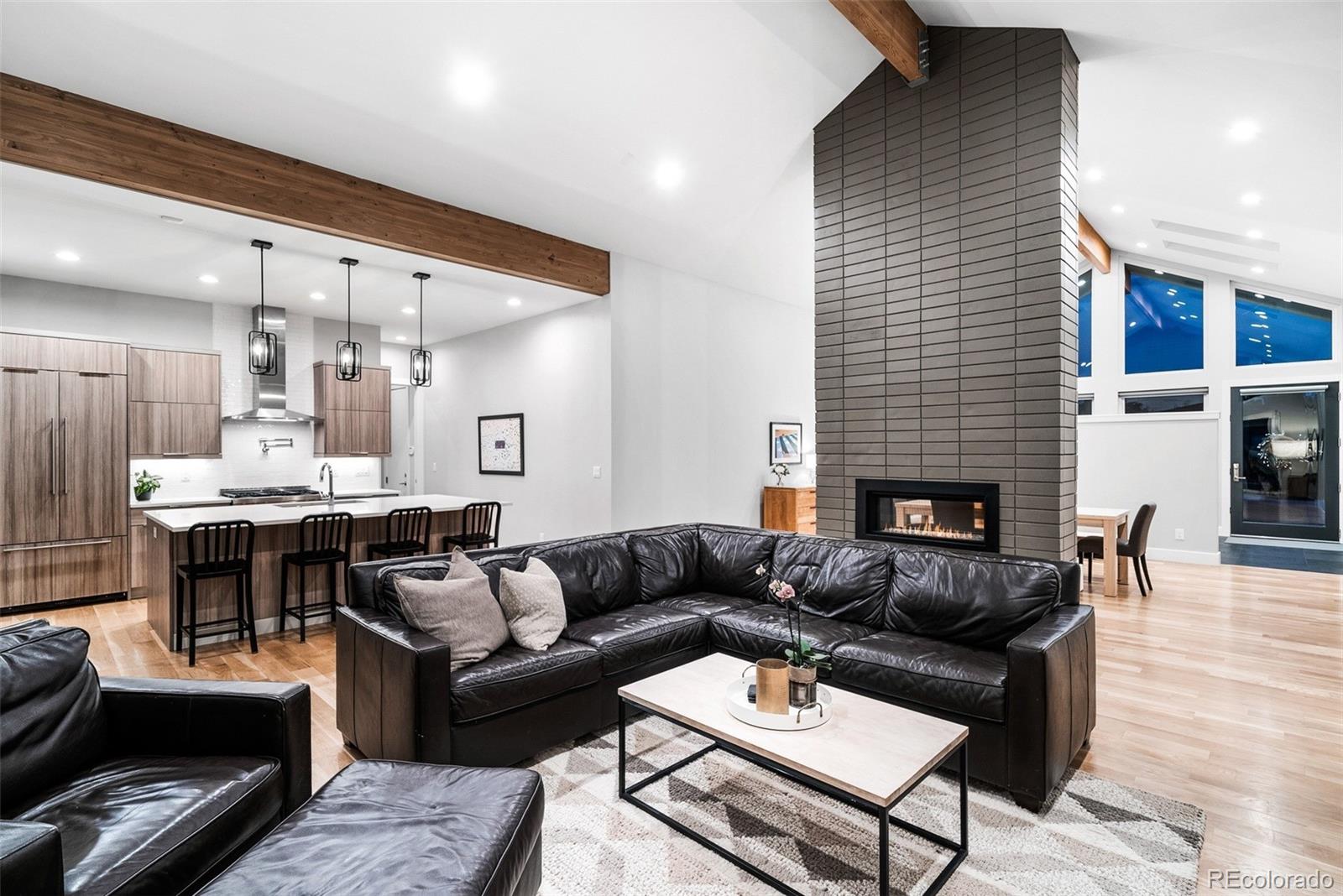 5409 East Bails Drive Denver, CO 80222 - Photo 14 of 40