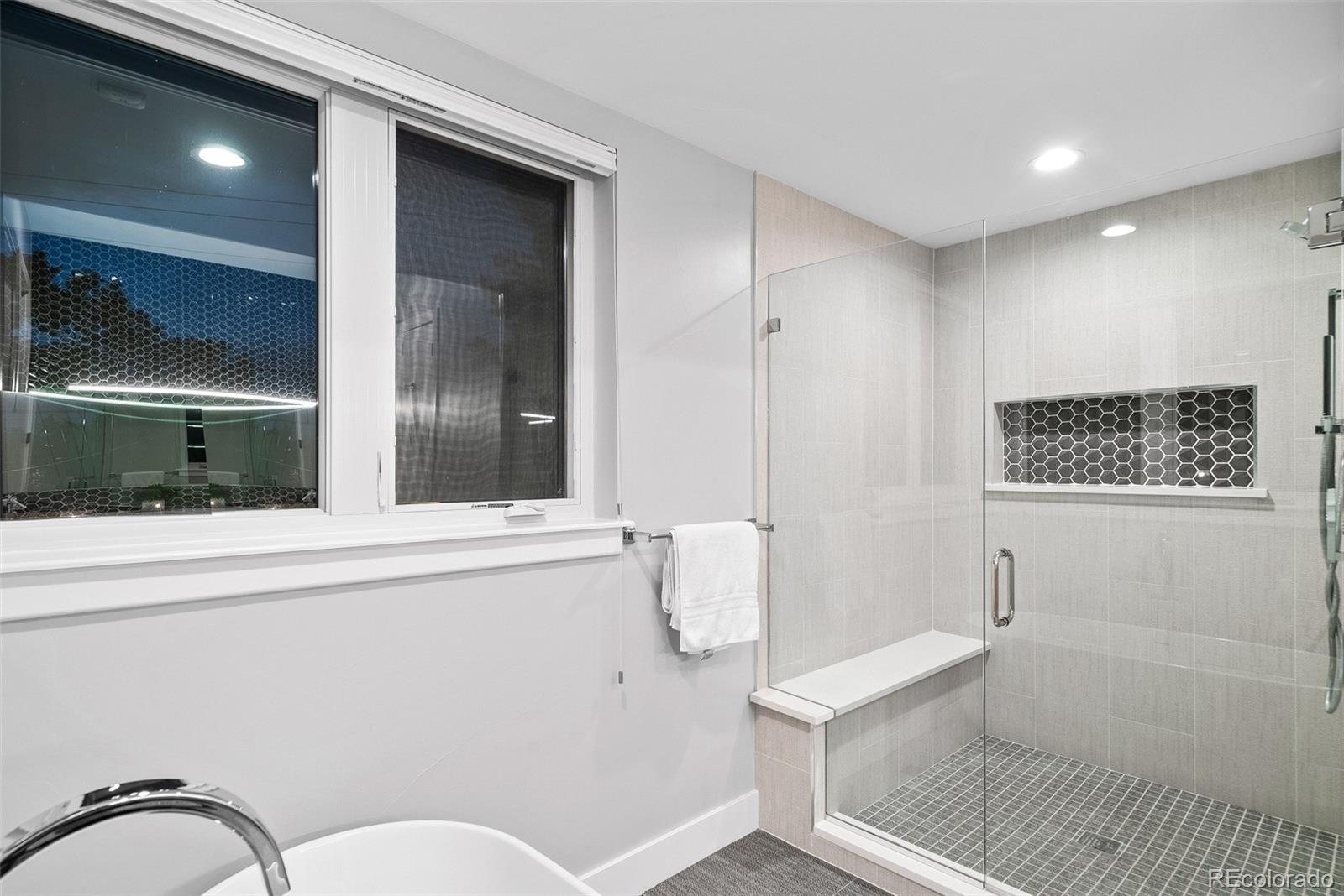 5409 East Bails Drive Denver, CO 80222 - Photo 20 of 40