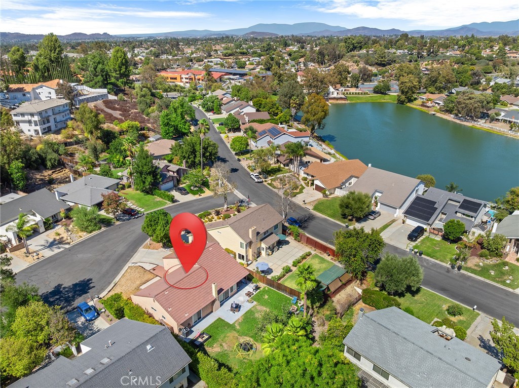 29951 Cactus Place Temecula, CA 92592 - Photo 41 of 46 an aerial view of lake and residential houses with outdoor space