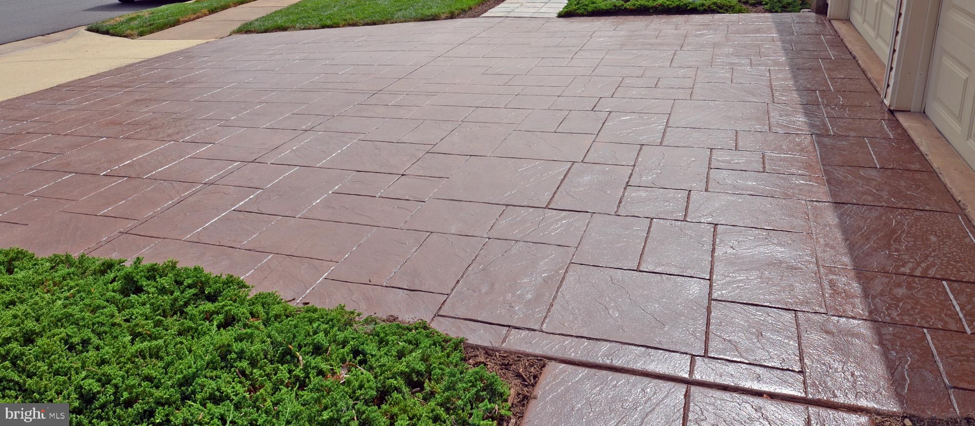 5819 Stone Ridge Drive Centreville, VA 20120 - Photo 2 of 72 Stamped concrete driveway