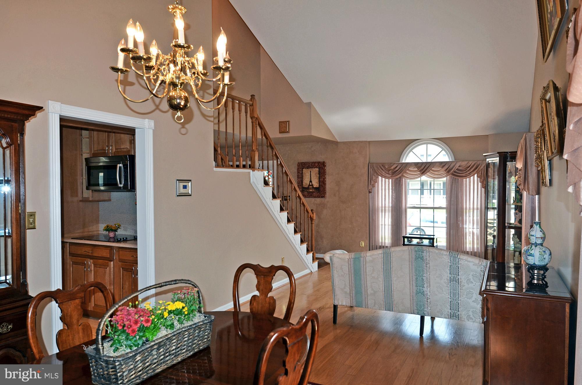 5819 Stone Ridge Drive Centreville, VA 20120 - Photo 23 of 72 LR & DR with high, cathedral ceiling