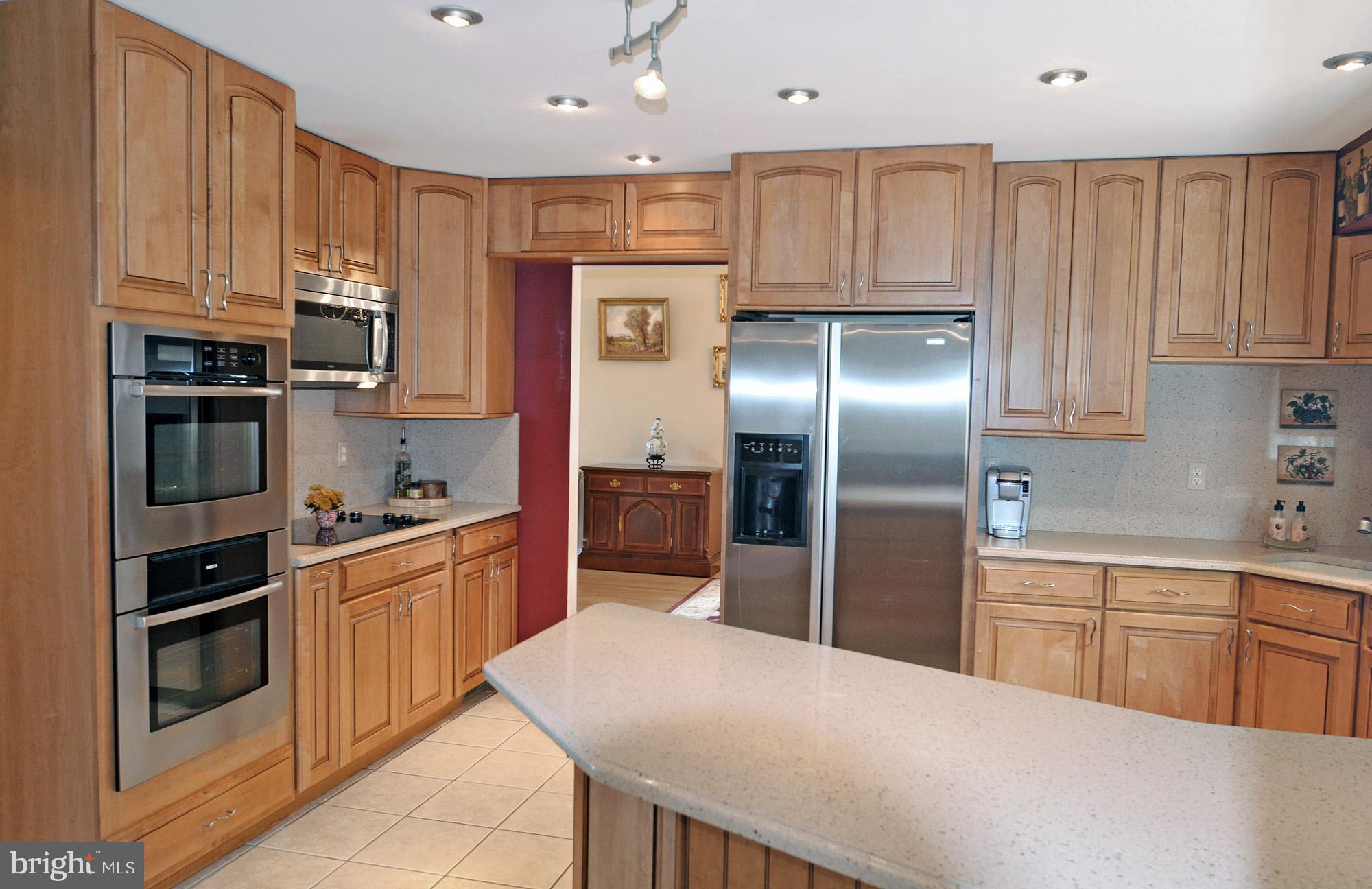 5819 Stone Ridge Drive Centreville, VA 20120 - Photo 35 of 72 Quality stainless steel appliances