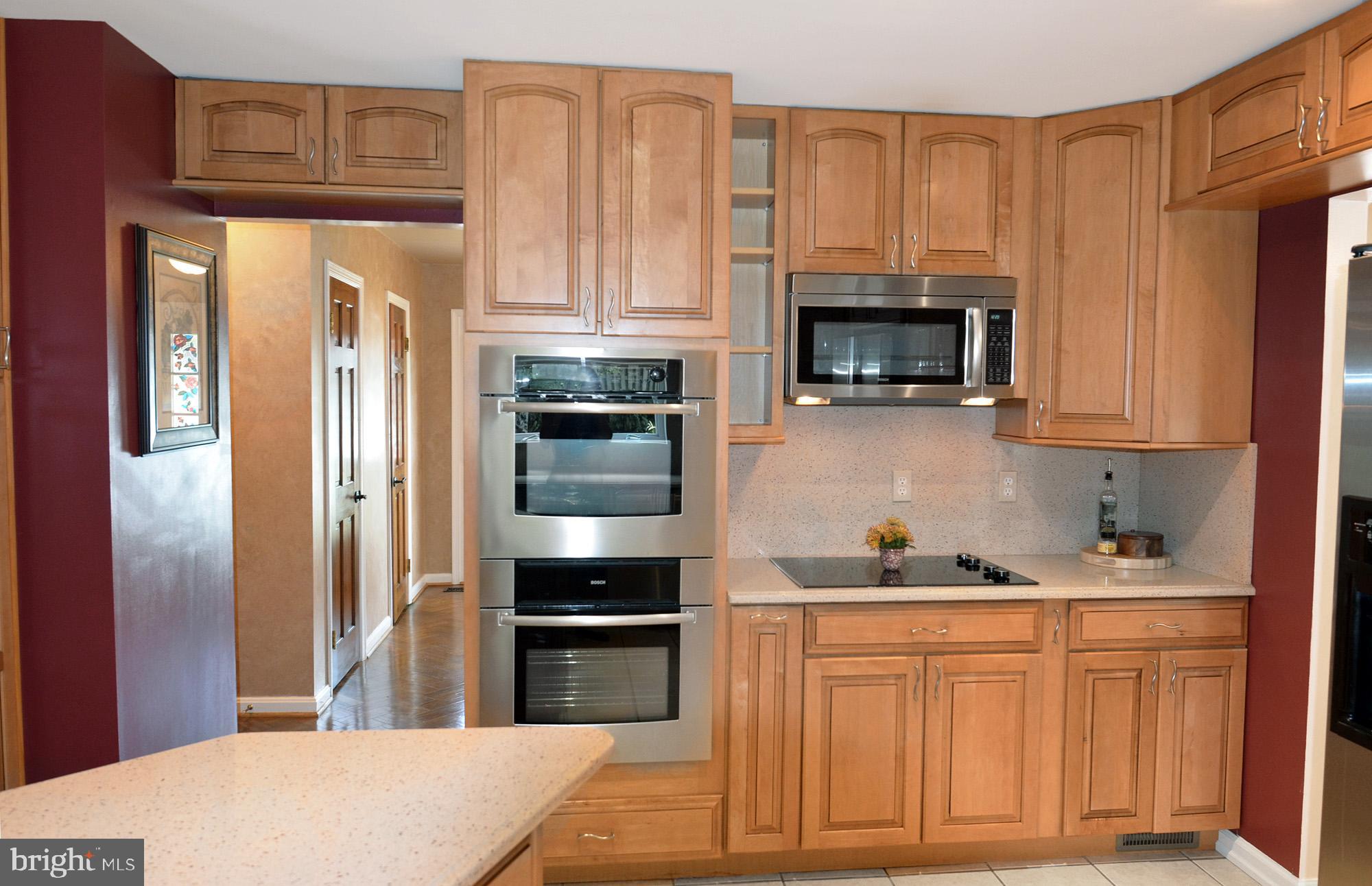 5819 Stone Ridge Drive Centreville, VA 20120 - Photo 39 of 72 Bosch double wall oven, microwave & cooktop