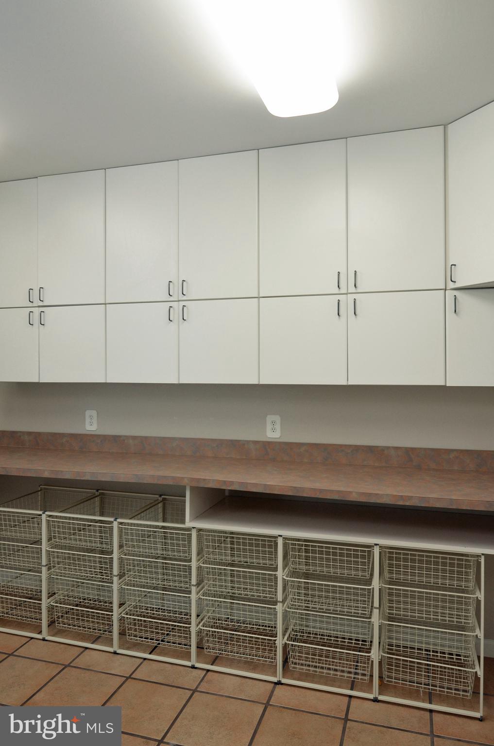 5819 Stone Ridge Drive Centreville, VA 20120 - Photo 71 of 72 Separate office w/cabinet space