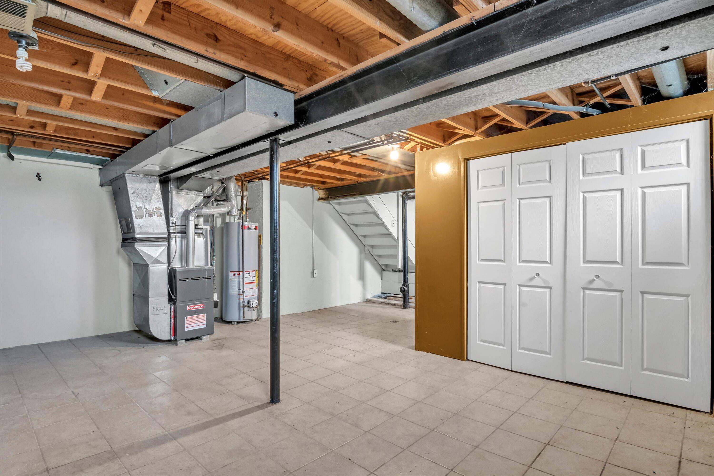 22115 Derby Road Woodhaven, MI 48183 - Photo 31 of 58 37-DSC04415