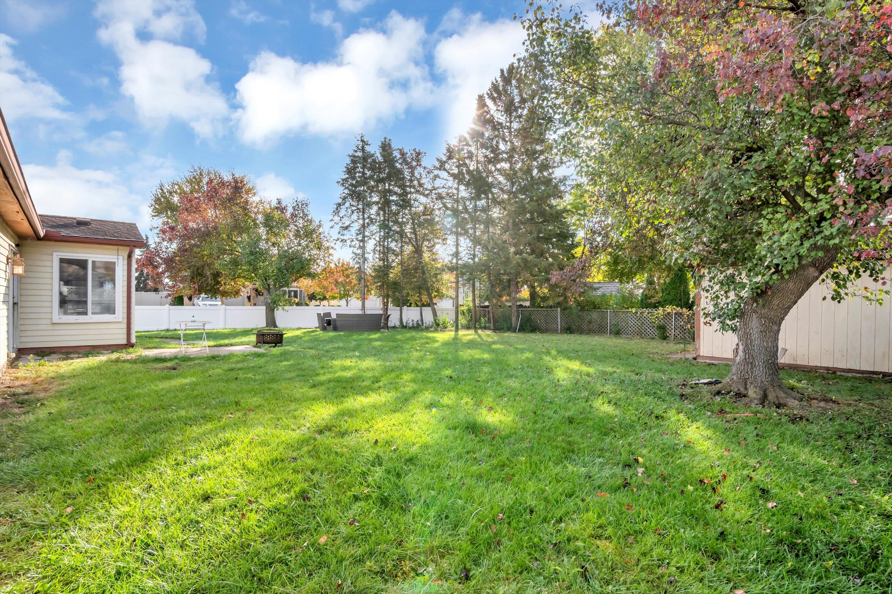 22115 Derby Road Woodhaven, MI 48183 - Photo 40 of 58 41-DSC04473