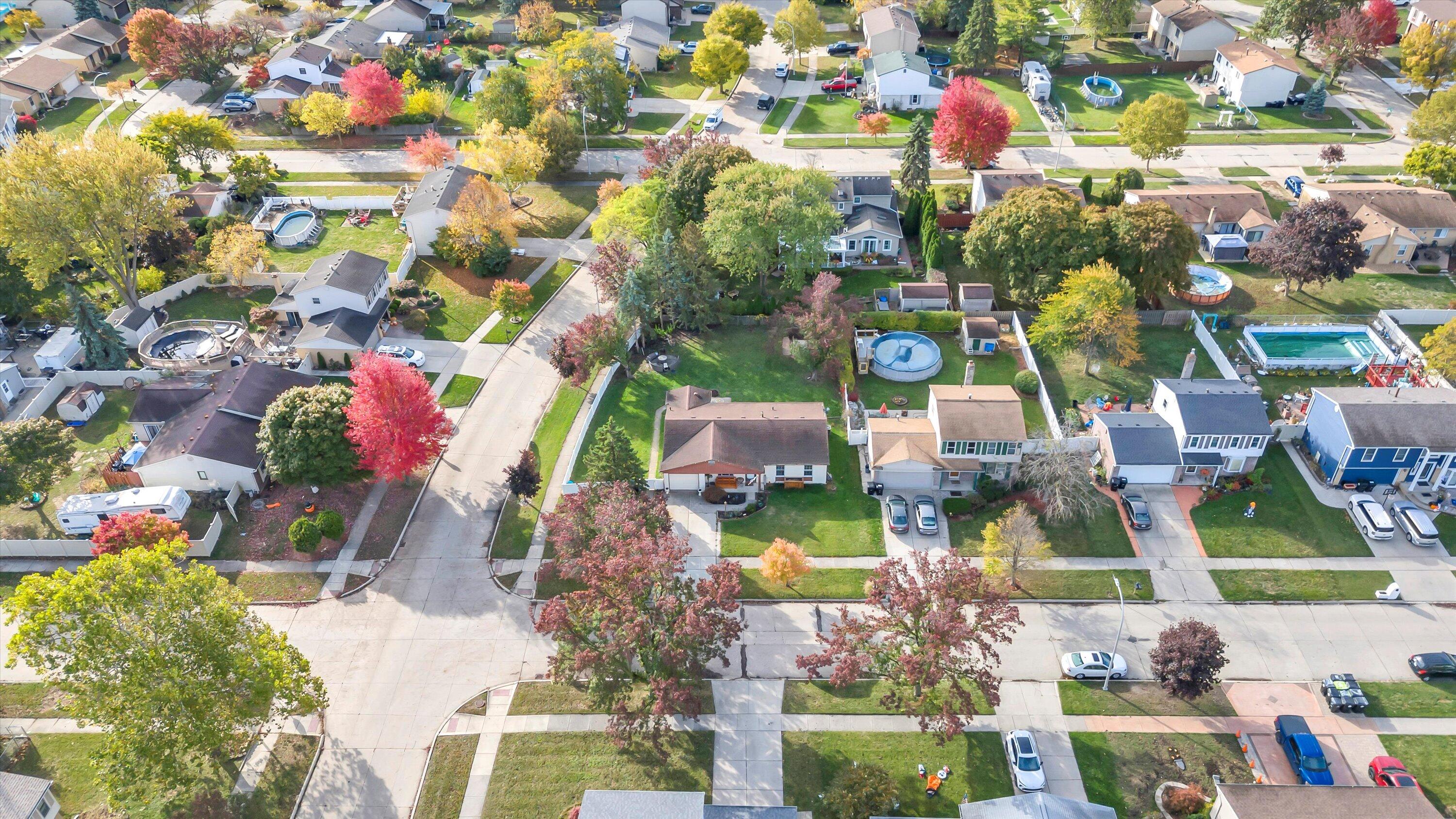 22115 Derby Road Woodhaven, MI 48183 - Photo 46 of 58 52-DJI_20251023102213_0292_D