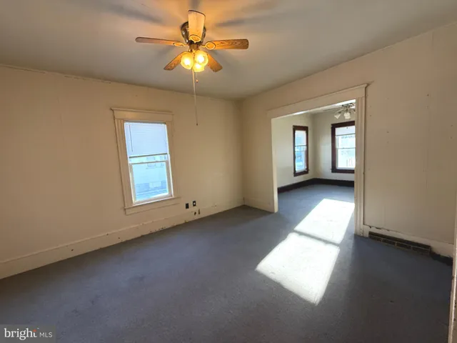 $1,500 | 19 Oakland Avenue, Newfield, NJ 08344