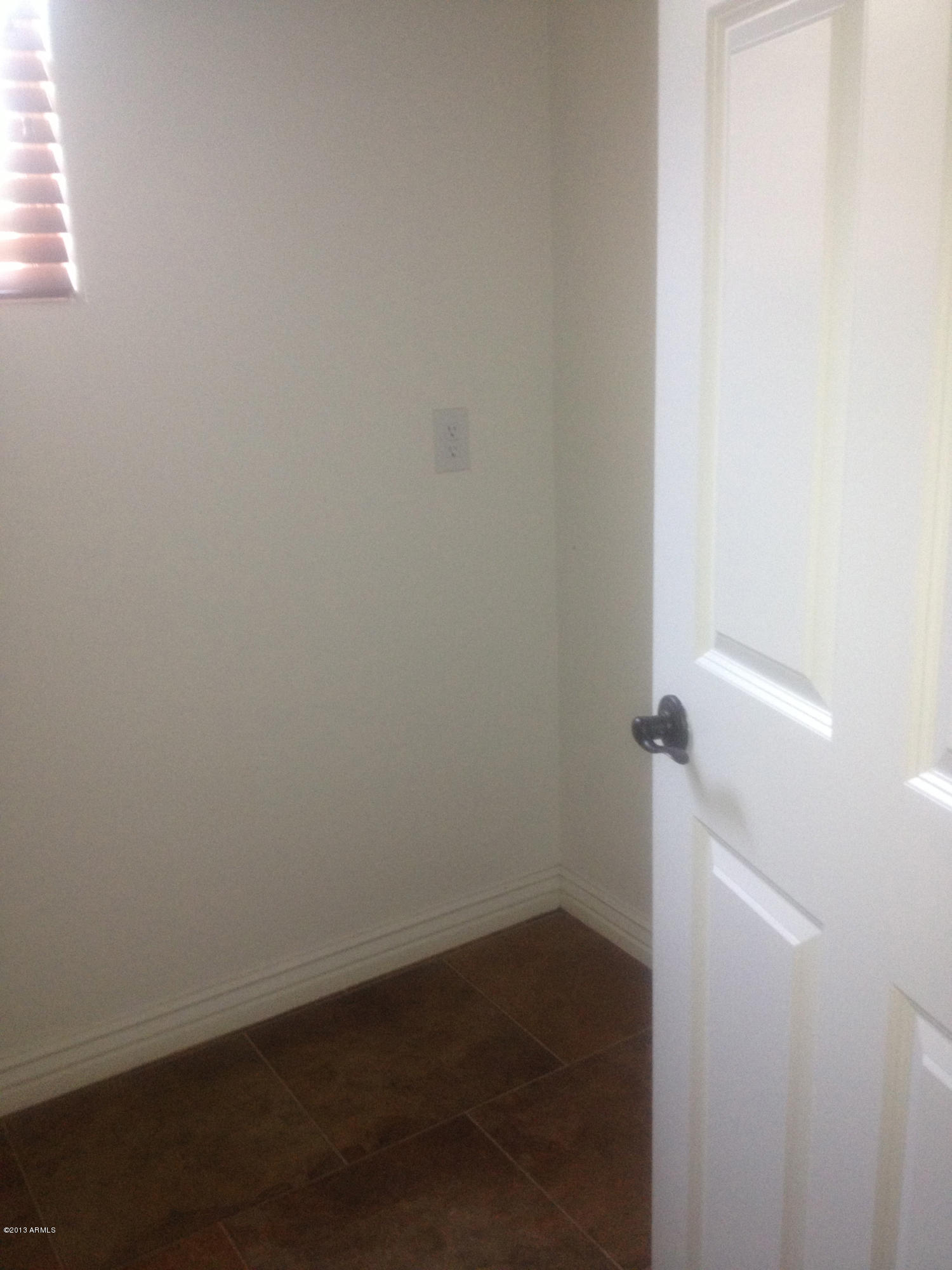 16071 West Coronado Road Goodyear, AZ 85395 - Photo 29 of 46 Loundry