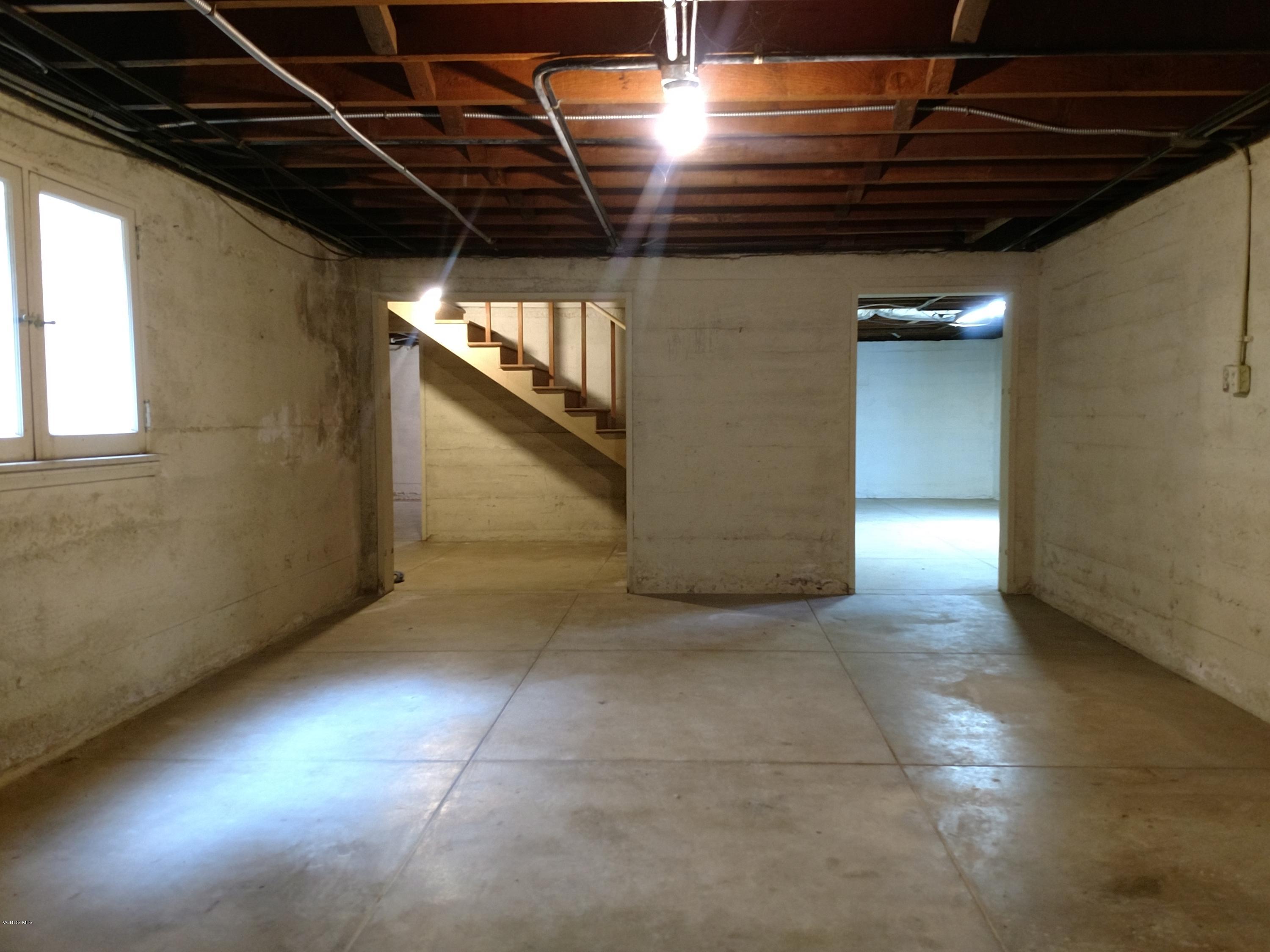 1447 Edgecliff Lane Pasadena, CA 91107 - Photo 24 of 33