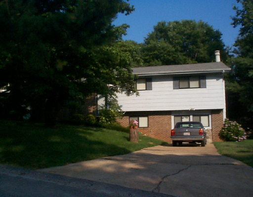 1073 Thelmeta Avenue Chattanooga, TN 37421 - Photo 1 of 1 Primary Photo