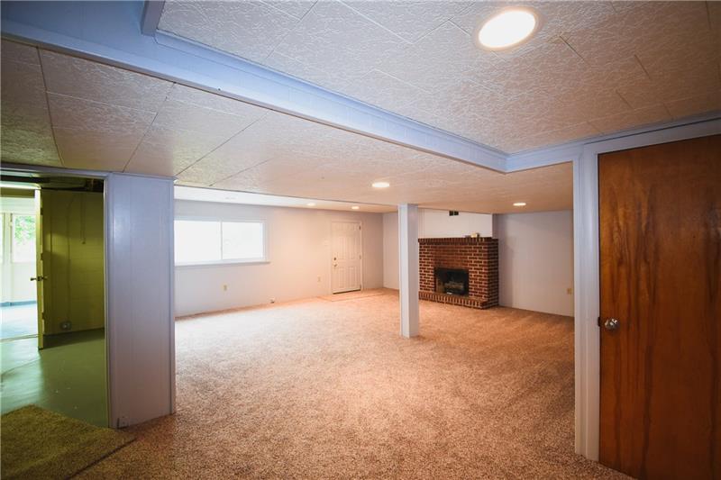 670 Lindsay Road Carnegie, PA 15106 - Photo 16 of 25 Finished Basement