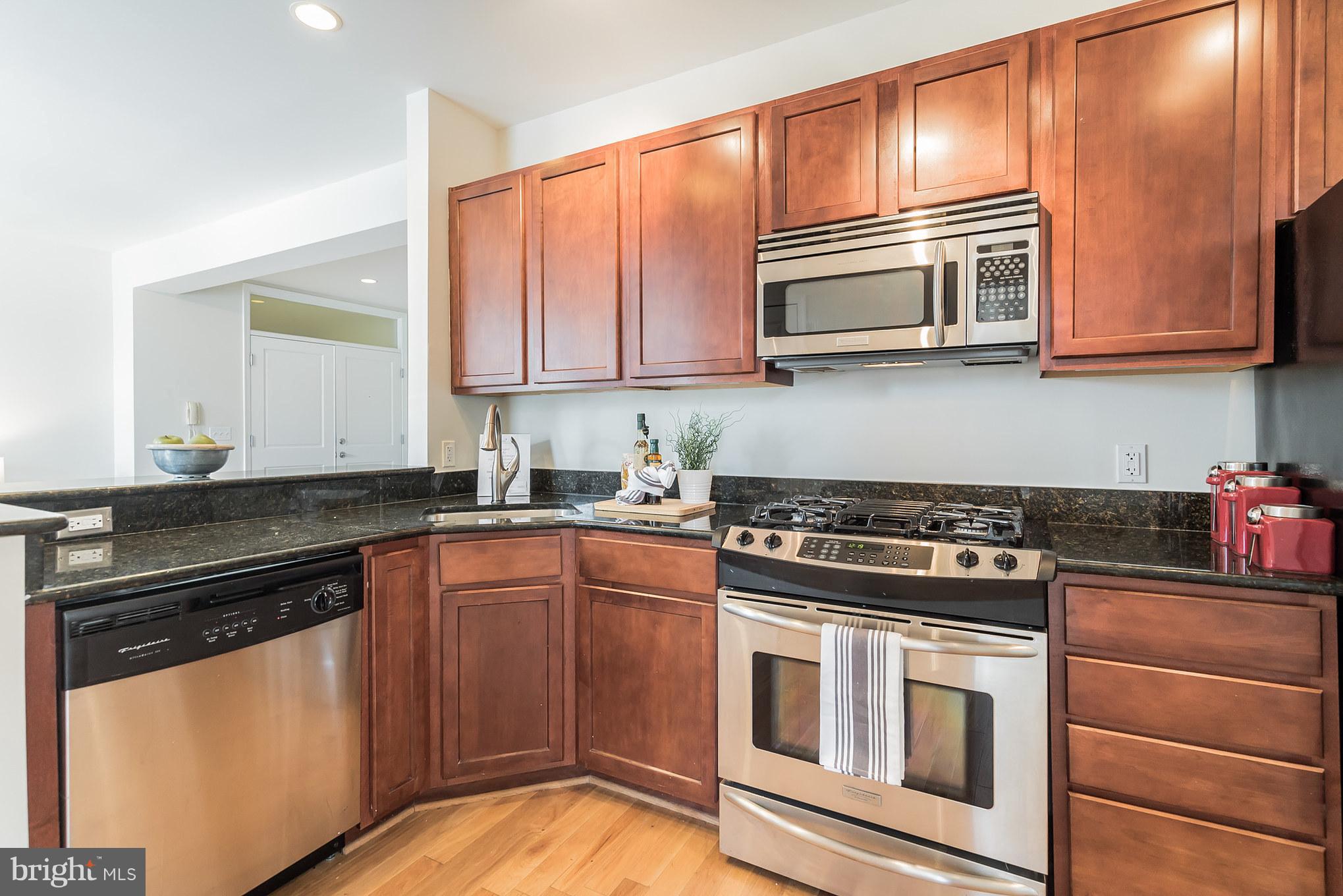 1418 W Street Northwest, Unit 401 Washington, DC 20009 - Photo 16 of 30 Kitchen