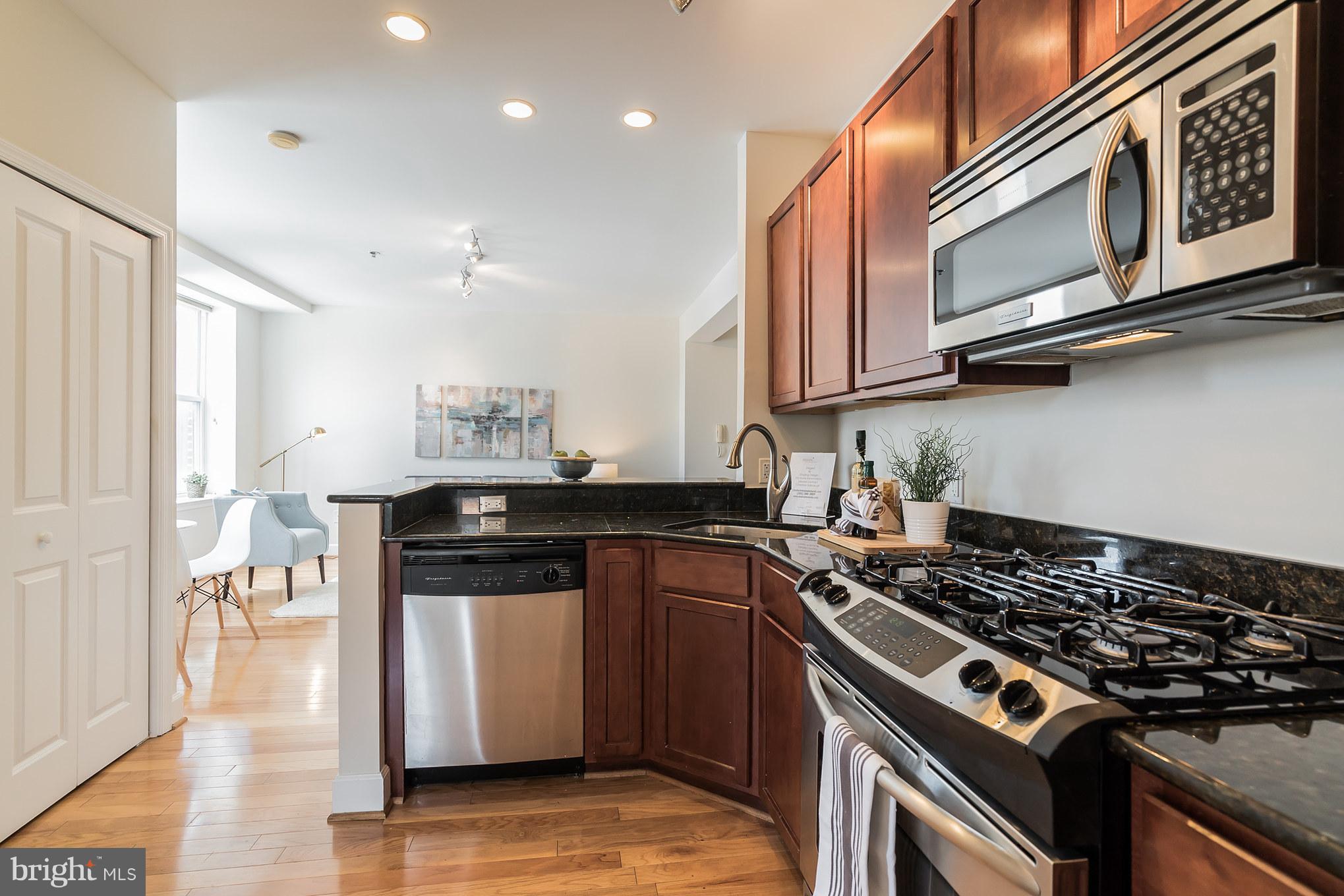 1418 W Street Northwest, Unit 401 Washington, DC 20009 - Photo 17 of 30 Kitchen