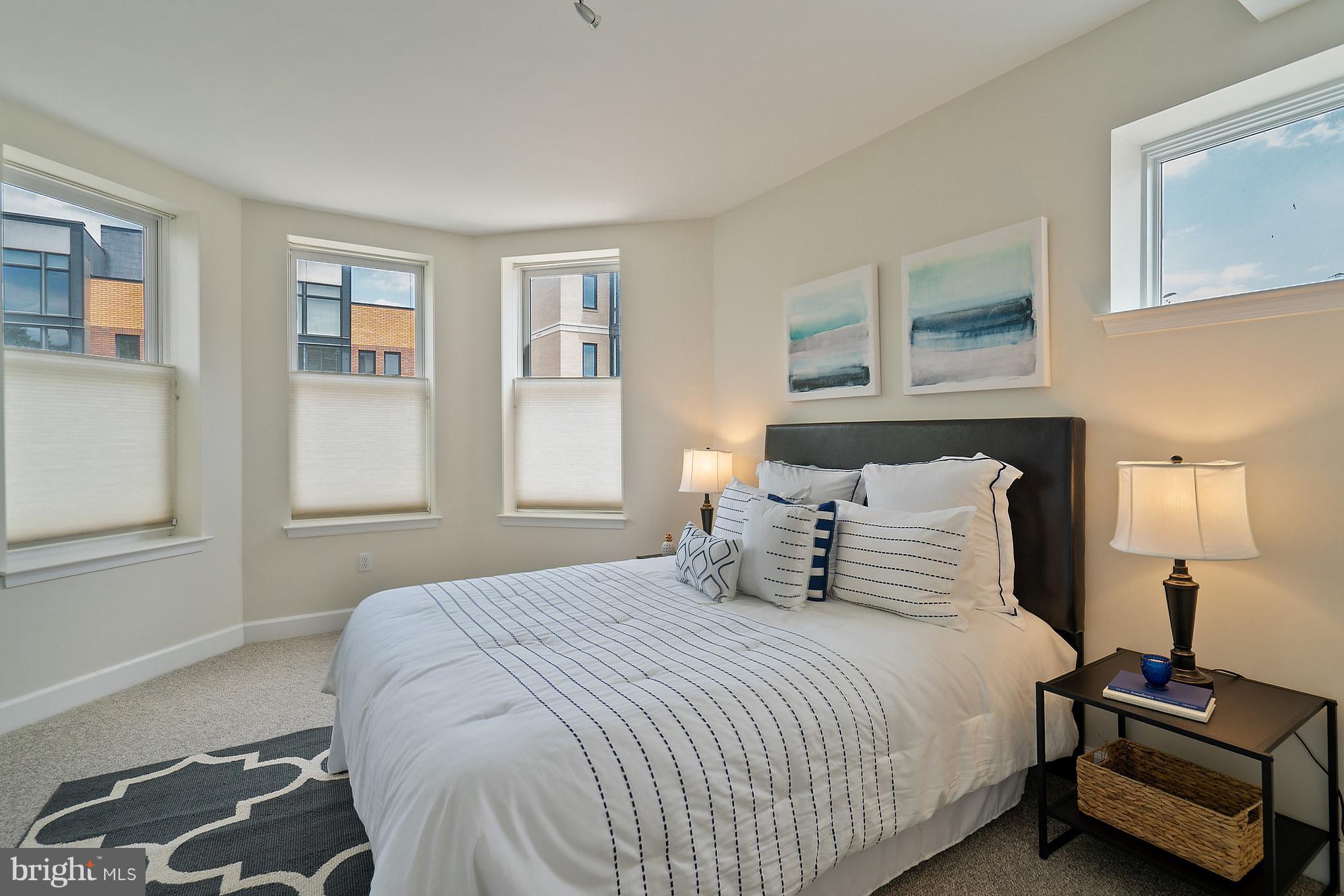 1418 W Street Northwest, Unit 401 Washington, DC 20009 - Photo 23 of 30 Bedroom (Master)