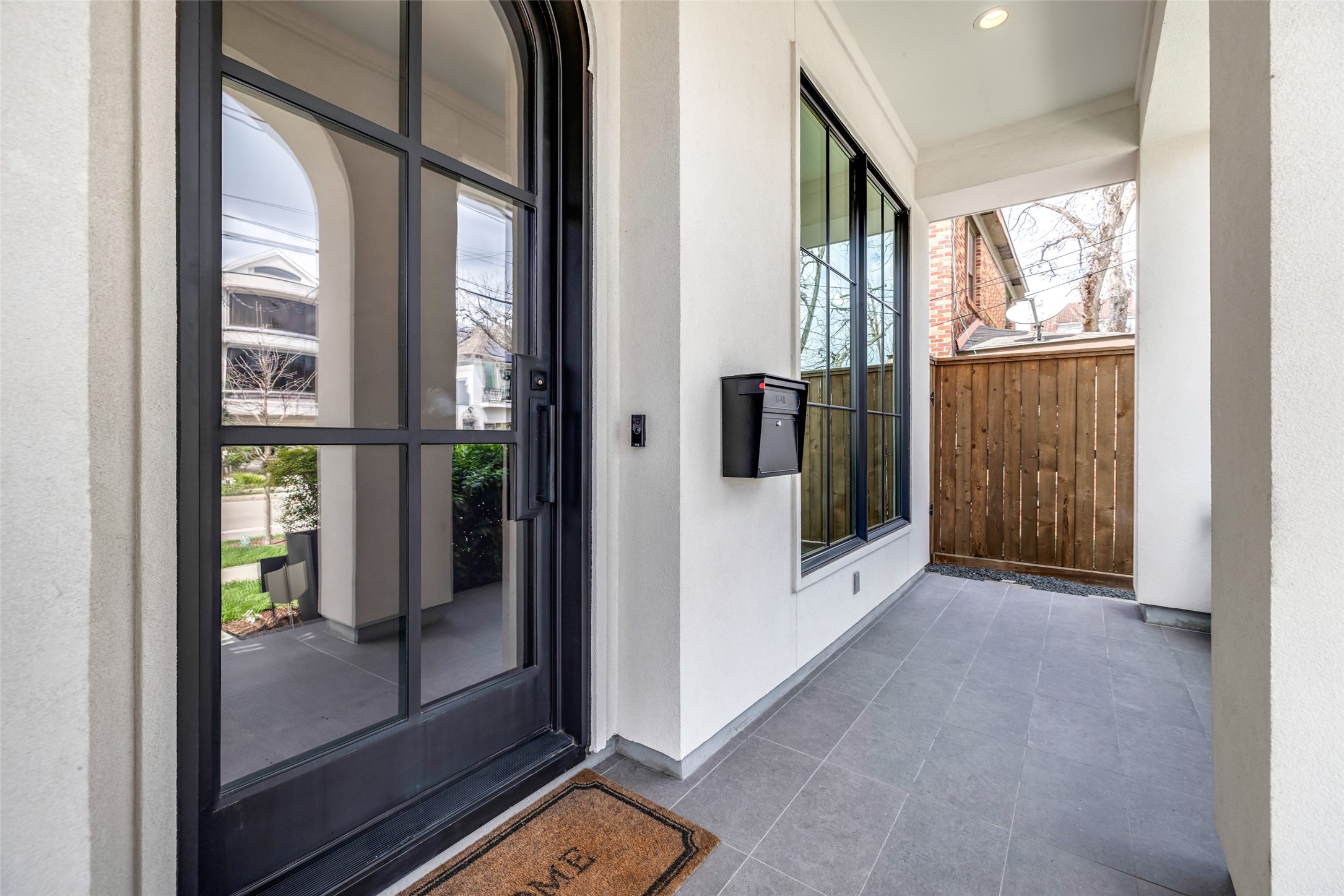 1918 Woodhead Street Houston, TX 77019 - Photo 3 of 49 a view of an entryway
