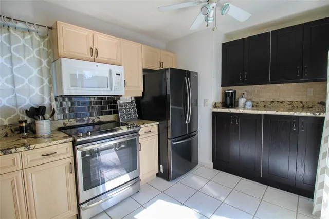 $6,000 | 502 Sanderling Circle, Bradenton, FL 34209