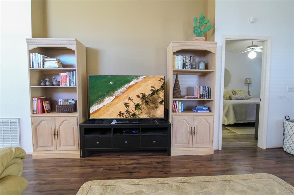 502 Sanderling Circle Bradenton, FL 34209 - Photo 33 of 47