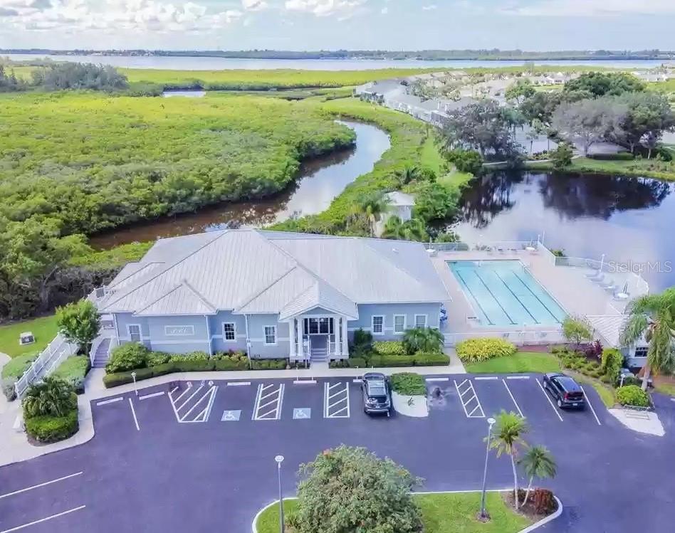 502 Sanderling Circle Bradenton, FL 34209 - Photo 6 of 47