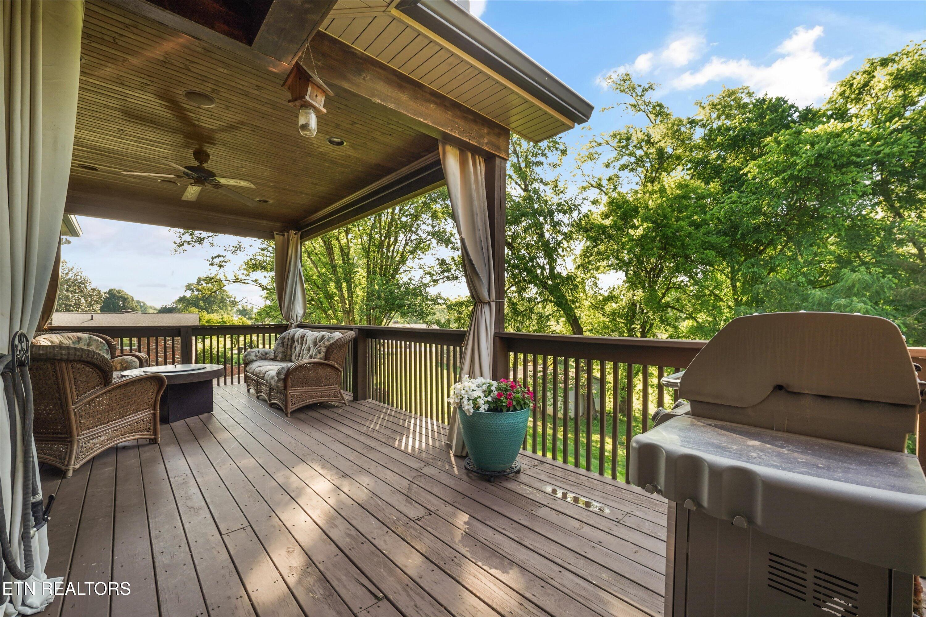 1341 Hillvale Road Louisville, TN 37777 - Photo 32 of 42 30-128 Hillvale Rd28