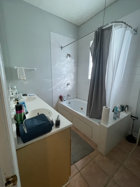 3216 North Racine Avenue, Unit 2 Chicago, IL 60657 - Photo 13 of 16