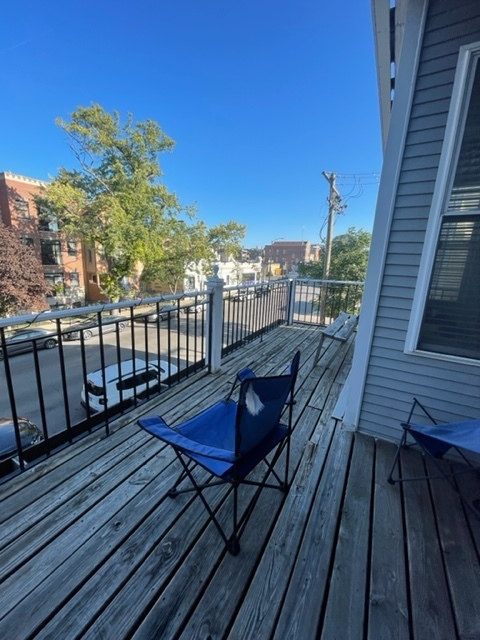 3216 North Racine Avenue, Unit 2 Chicago, IL 60657 - Photo 15 of 16