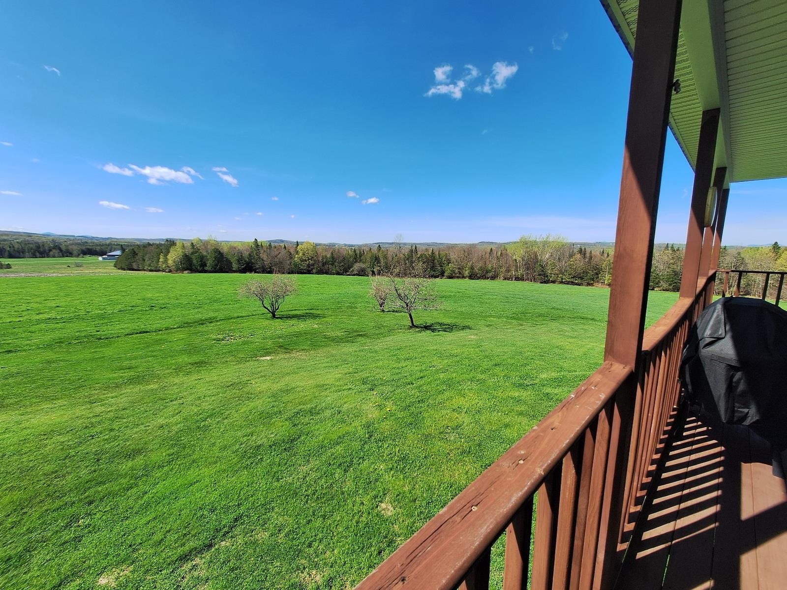 294 Lyon Road Derby Line, VT 05830 - Photo 11 of 52