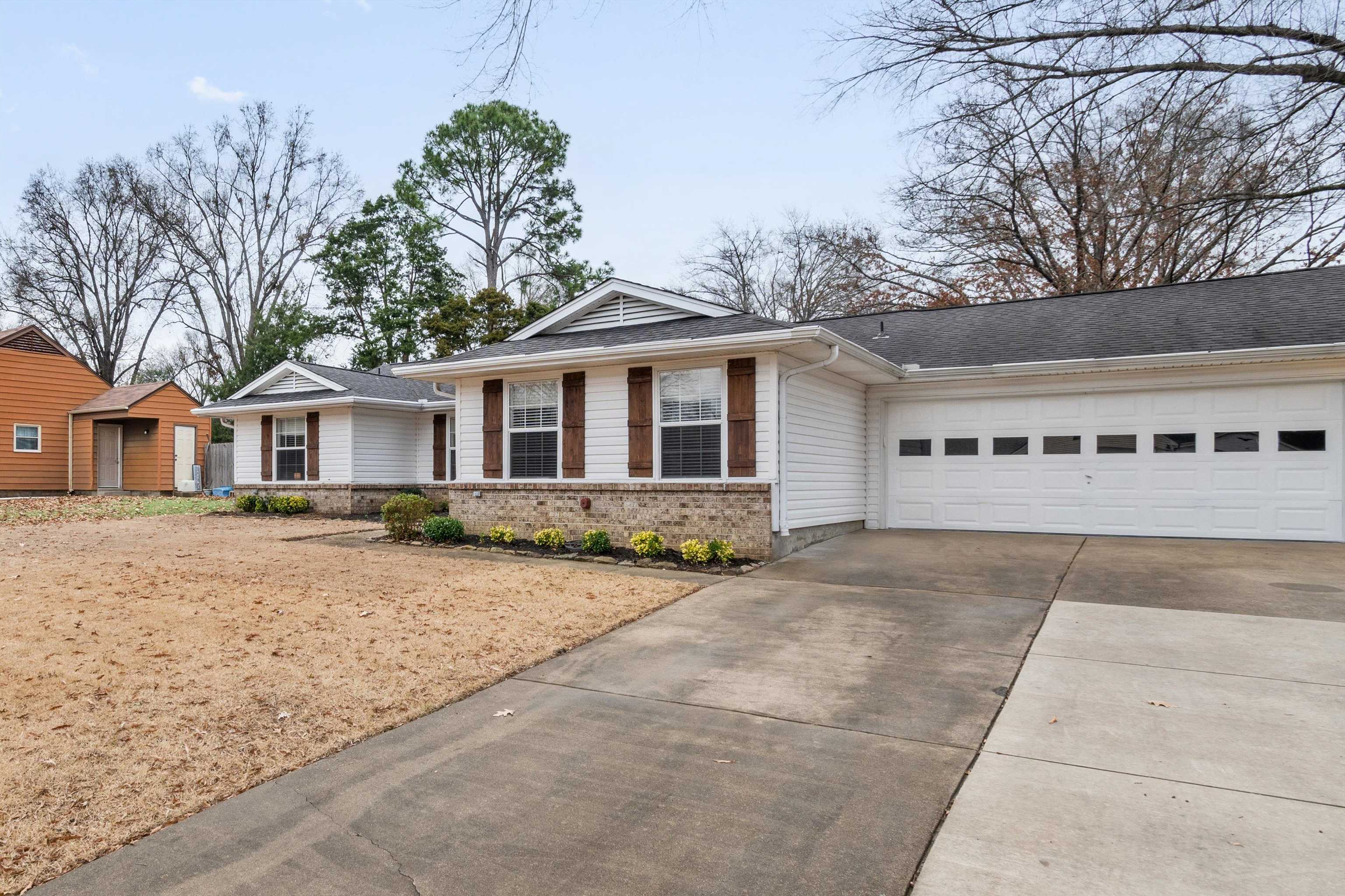 2984 Ruffle Drive Bartlett, TN 38134 - Photo 30 of 31 front view of house with a yard
