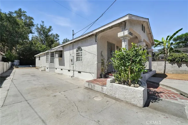 $998,000 | 5841 Arroyo Drive, Los Angeles, CA 90042