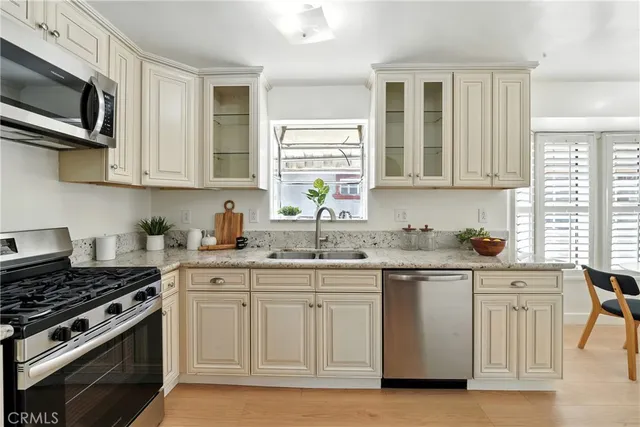 $998,000 | 5841 Arroyo Drive, Los Angeles, CA 90042