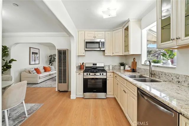 $998,000 | 5841 Arroyo Drive, Los Angeles, CA 90042