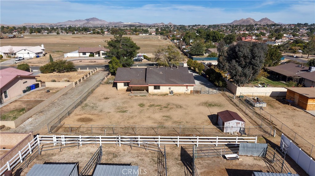 18891 Shoshonee Road Apple Valley, CA 92307 - Photo 29 of 33 a view of a city