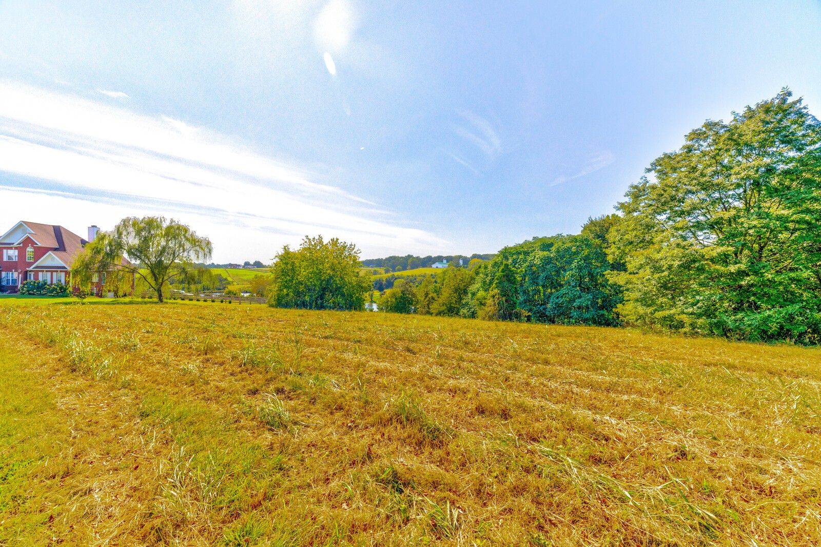 0 Trinity Burns, TN 37029 - Photo 3 of 18 a view of an ocean from a yard