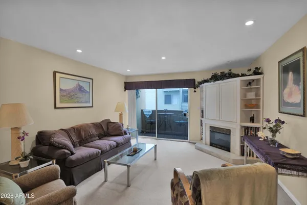 $229,900 | 4600 North 68th Street, Unit 304, Scottsdale, AZ 85251