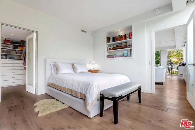 $6,500 | 17352 Sunset Boulevard, Unit 301, Pacific Palisades, CA 90272