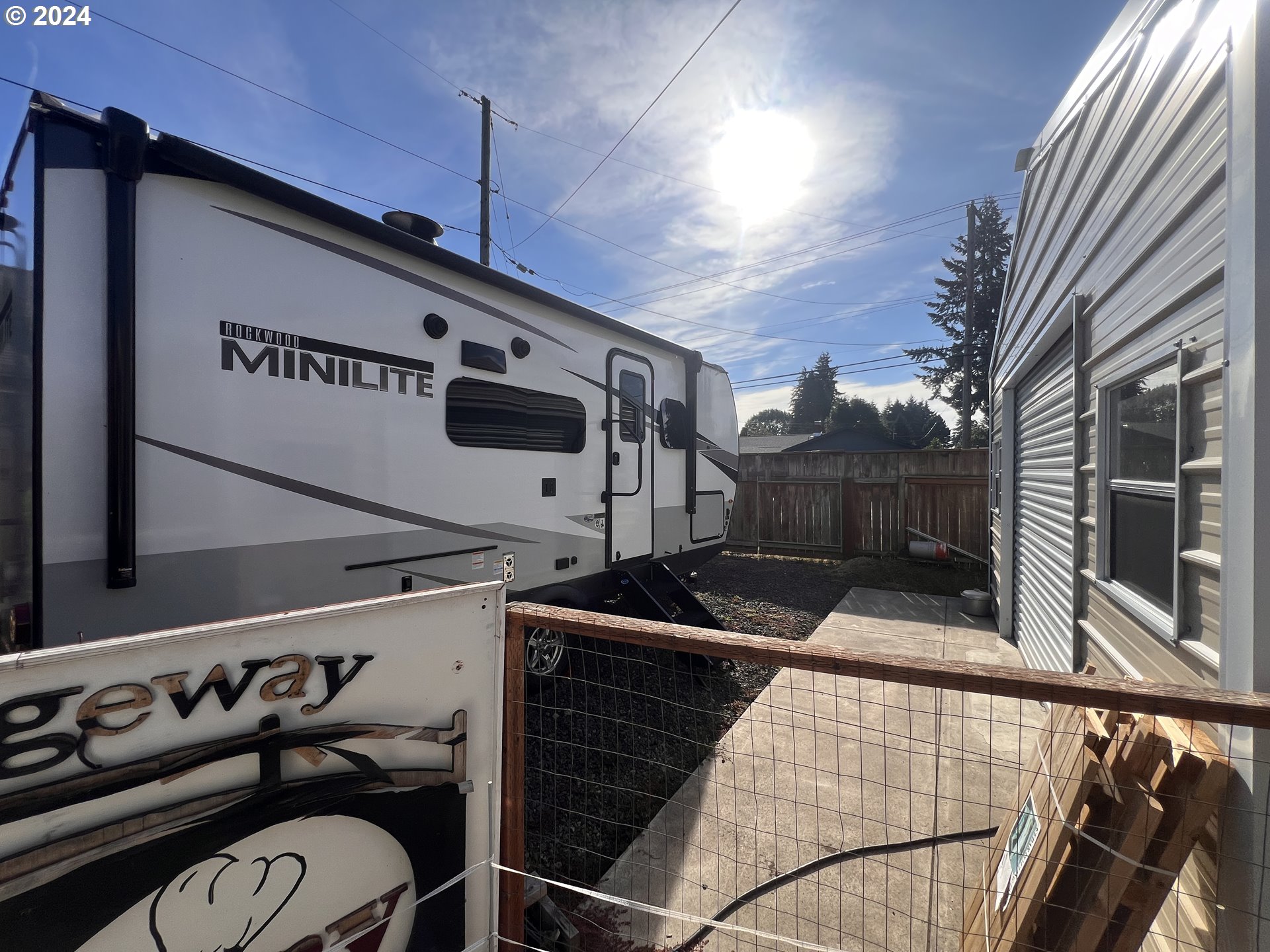 4091 Scenic Drive Eugene, OR 97404 - Photo 39 of 45 Kitchen