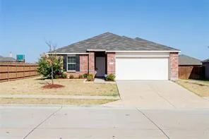 $2,150 | 1412 Lone Pine Drive, Little Elm, TX 75068