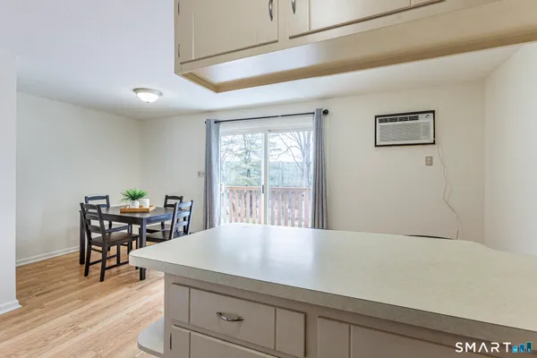 $239,900 | 71 White Oak Avenue, Unit B6, Plainville, CT 06062