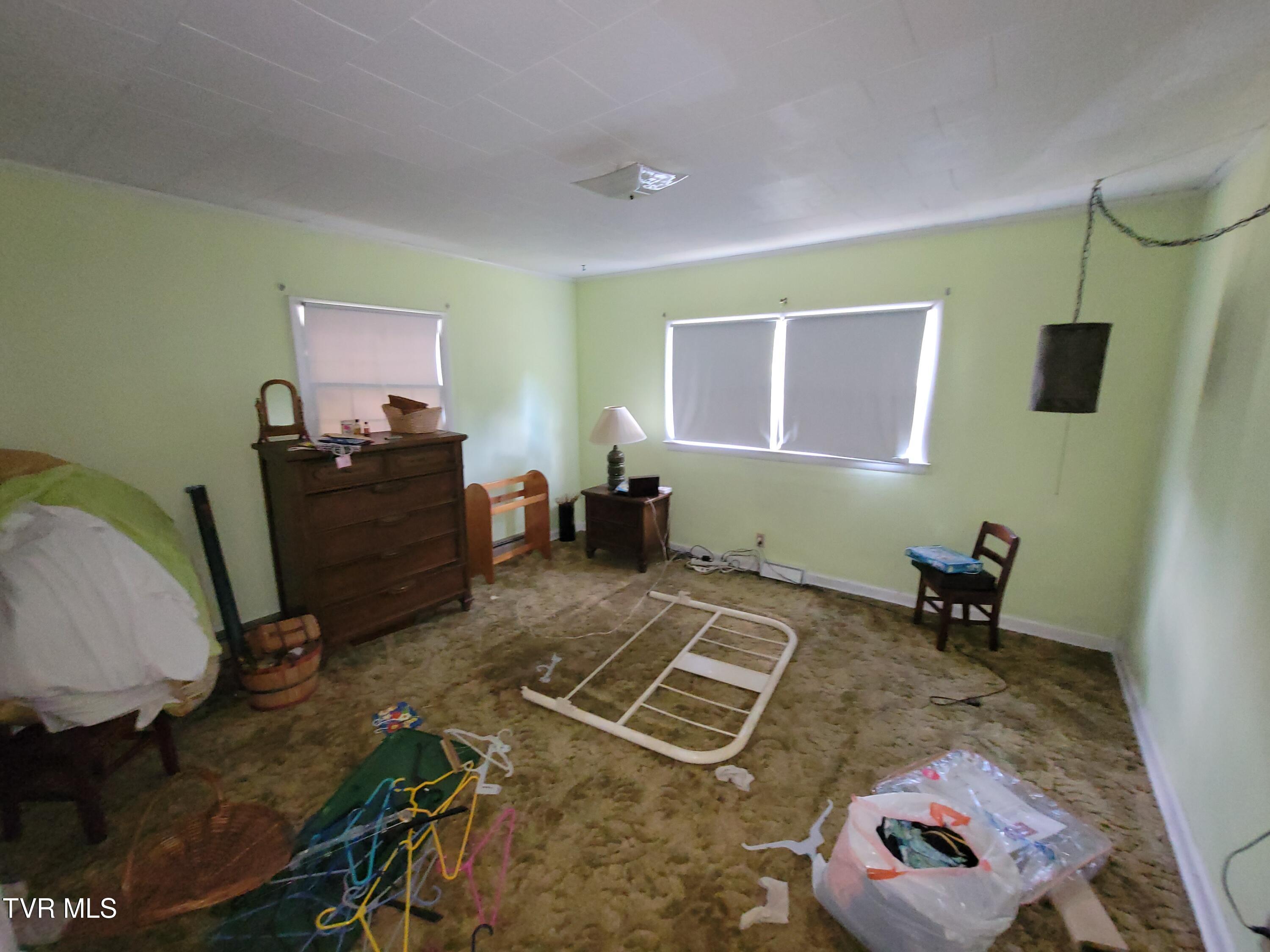 18775 Riverside Drive Grundy, VA 24614 - Photo 24 of 32 20240627_135920