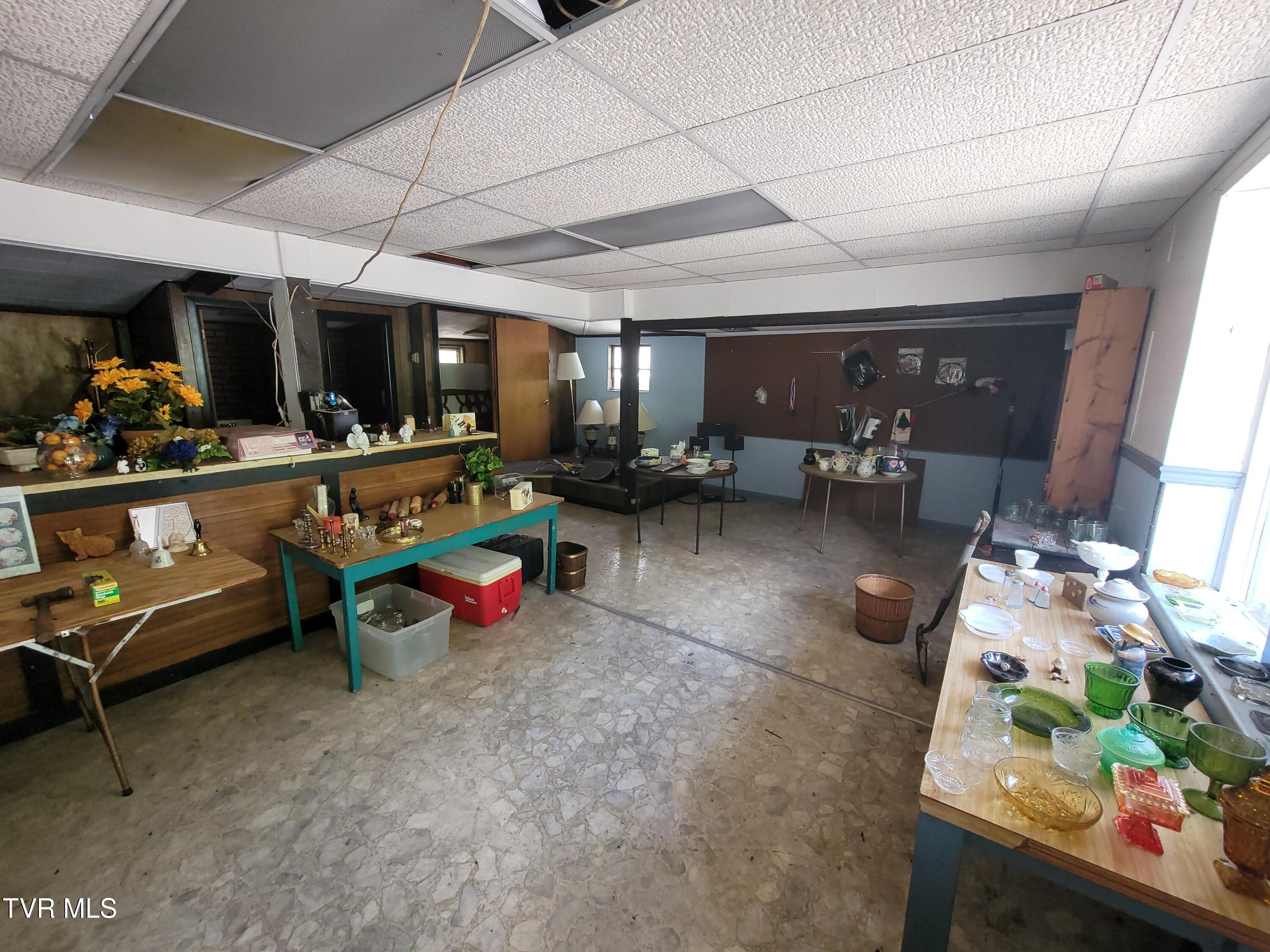 18775 Riverside Drive Grundy, VA 24614 - Photo 29 of 32 20240627_142835